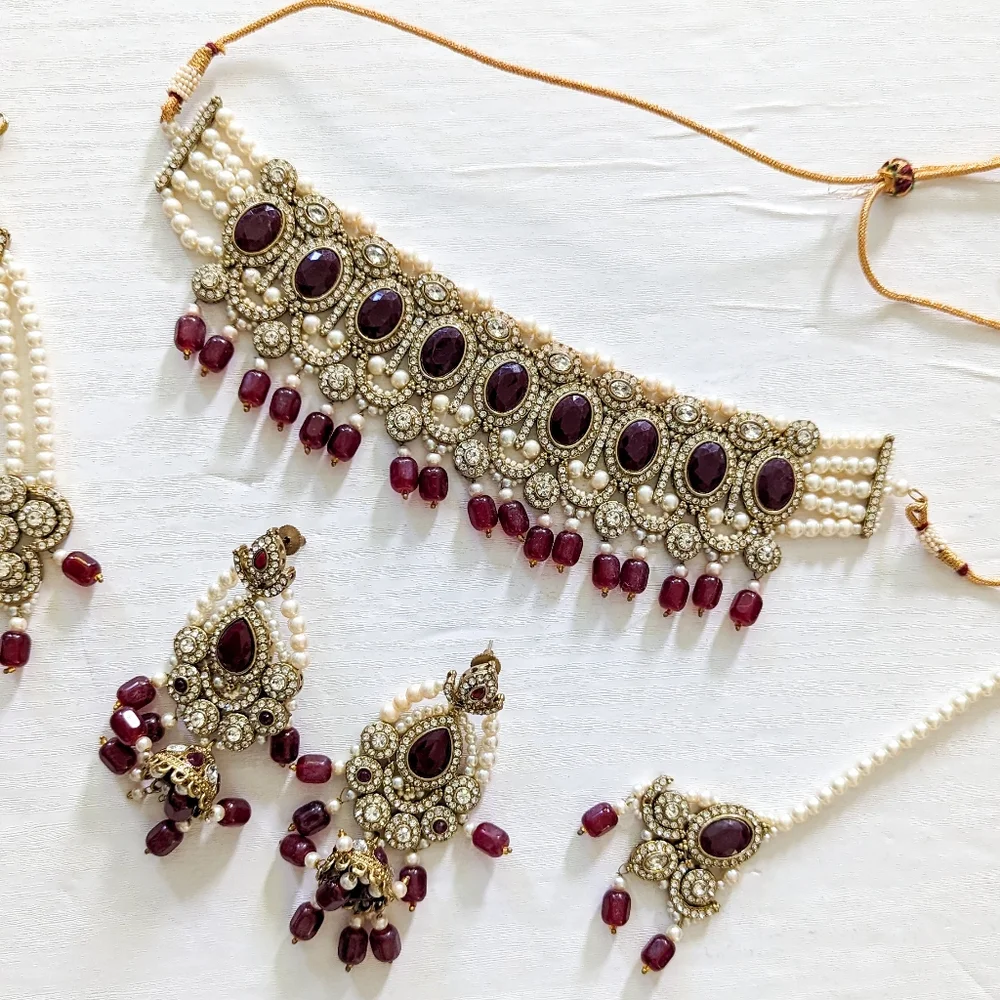 Indian Pakistani Bridal Jewelry Set, 5-Piece - Maroon / Pearl - Picture 2 of 11